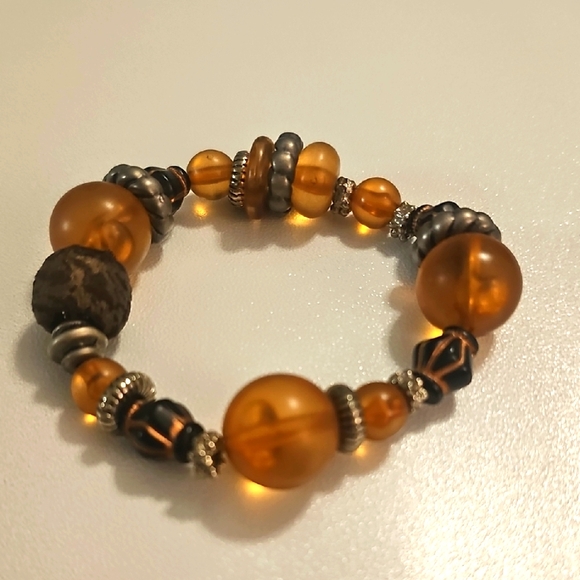 Vintage Handcrafte & Elegant AmberBeaded Bracelet.